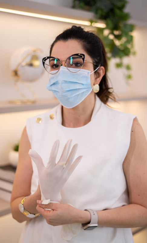 Médica Dra. Isley Molochenco